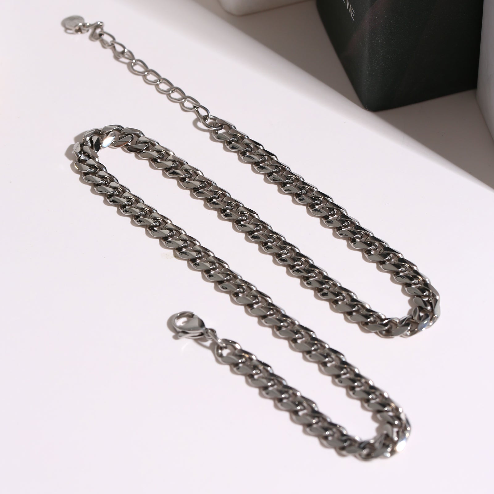 Choker Necklace Flat Curb Chain, Stainless Steel