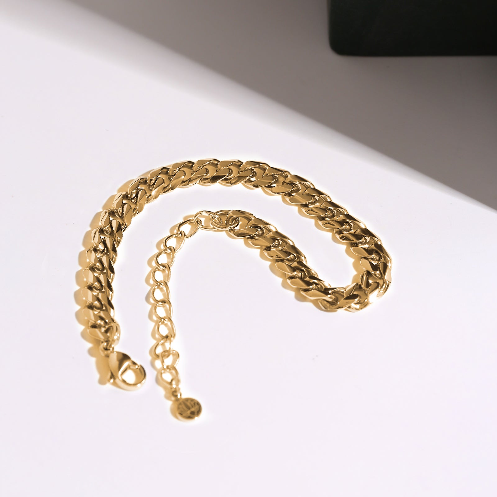 Flat Curb Chain Bracelet, Stainless Steel 18K Gold