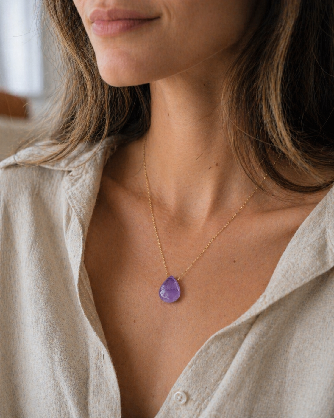 AMETHYST FLOATING STONE 18K GOLD PLATED CHAIN NECKLACE