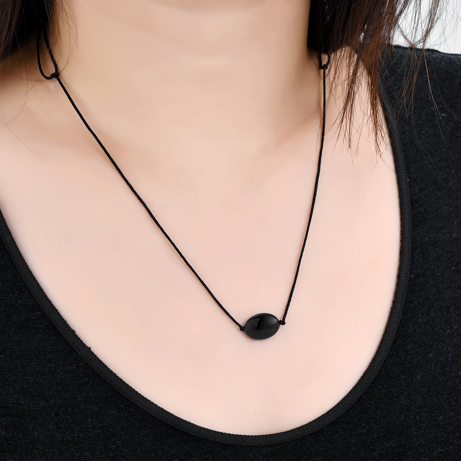 Black Agate cord necklace (oval stone)