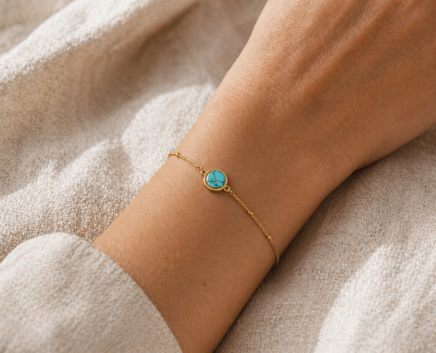 TURQUOISE STONE CHAIN BRACELET